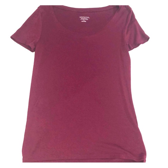 Plain maroon tee - Picture 1 of 1